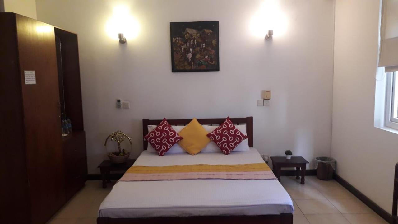 Chelsea Villa Bnb Коломбо Екстериор снимка